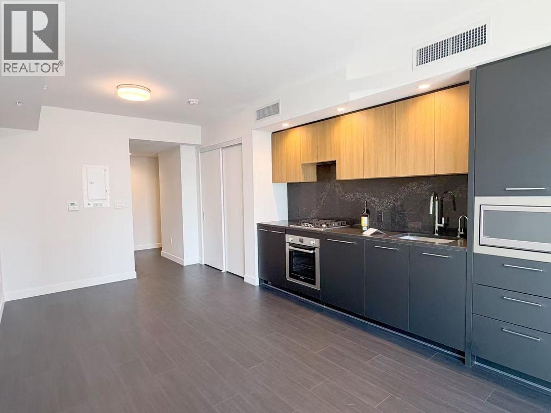 6608 Sussex Avenue, Burnaby, British Columbia  V5H 3B1 - Photo 9 - R3143931