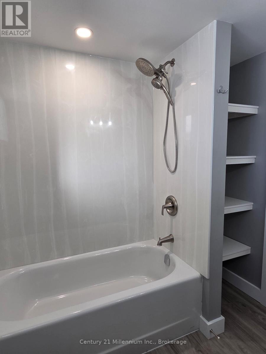 Unit 2 - 398 Kingsway Street E, Kincardine, Ontario  N2Z 1W3 - Photo 9 - X13537154