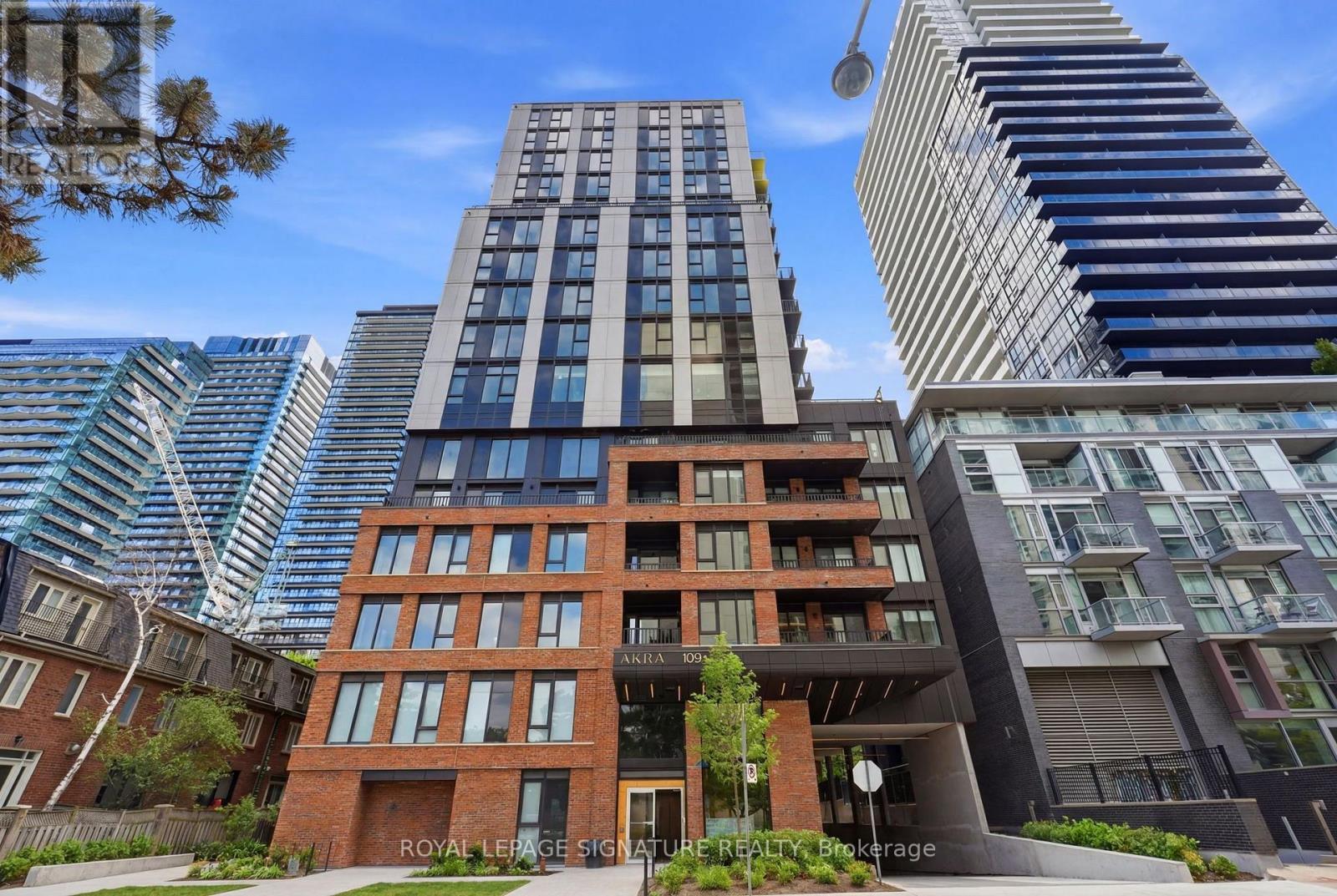 1610 - 109 ERSKINE AVENUE, Toronto (Mount Pleasant West)