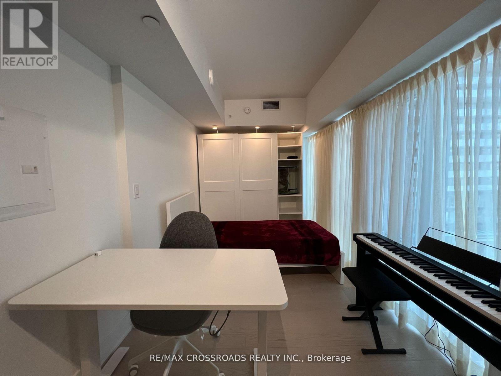 626 - 955 BAY STREET, Toronto (Bay Street Corridor)