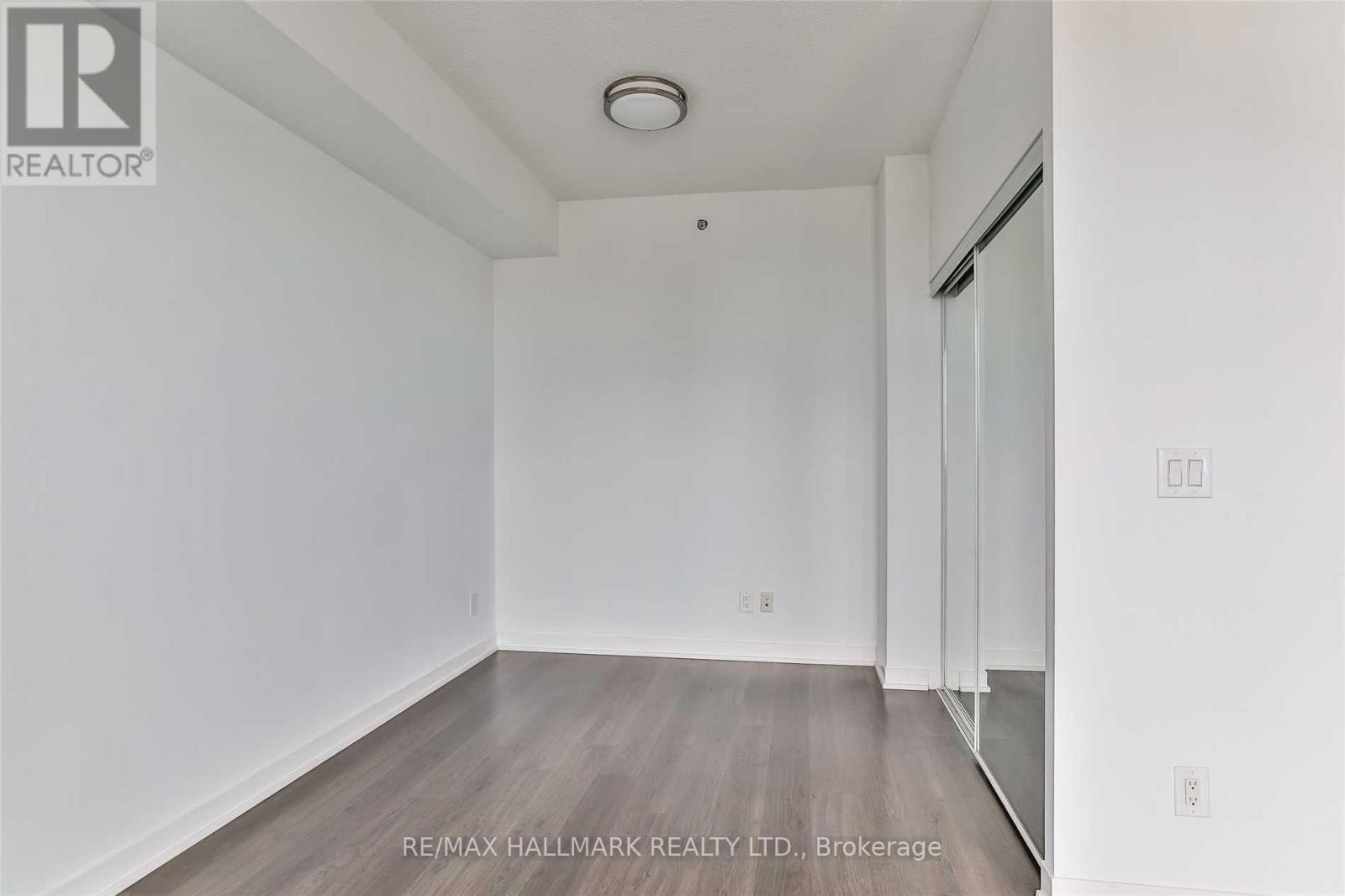 2102 - 225 Sackville Street, Toronto, Ontario  M5A 3H1 - Photo 19 - C13537172