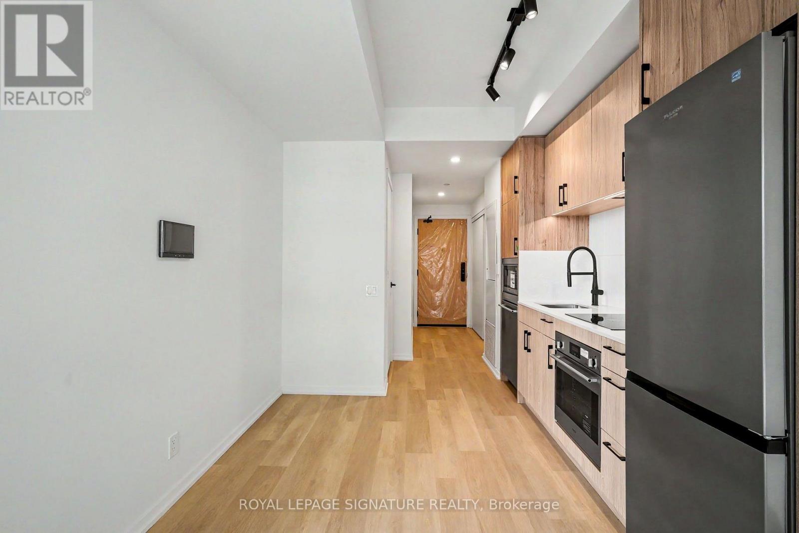 1610 - 109 Erskine Avenue, Toronto, Ontario  M4P 0G6 - Photo 6 - C13537174