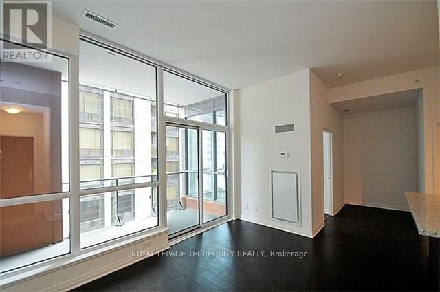 206 - 8 Mercer Street, Toronto, Ontario  M5V 0C4 - Photo 5 - C13537216