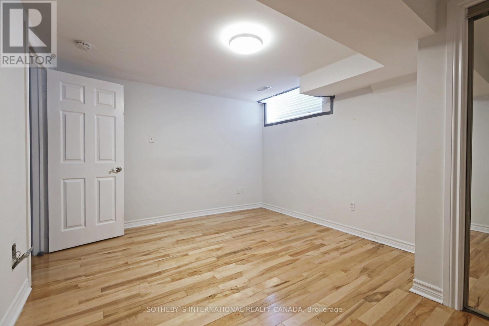 Lower - 212 Glebemount Avenue, Toronto, Ontario M4C 3T1 - Photo 15 - E13537140