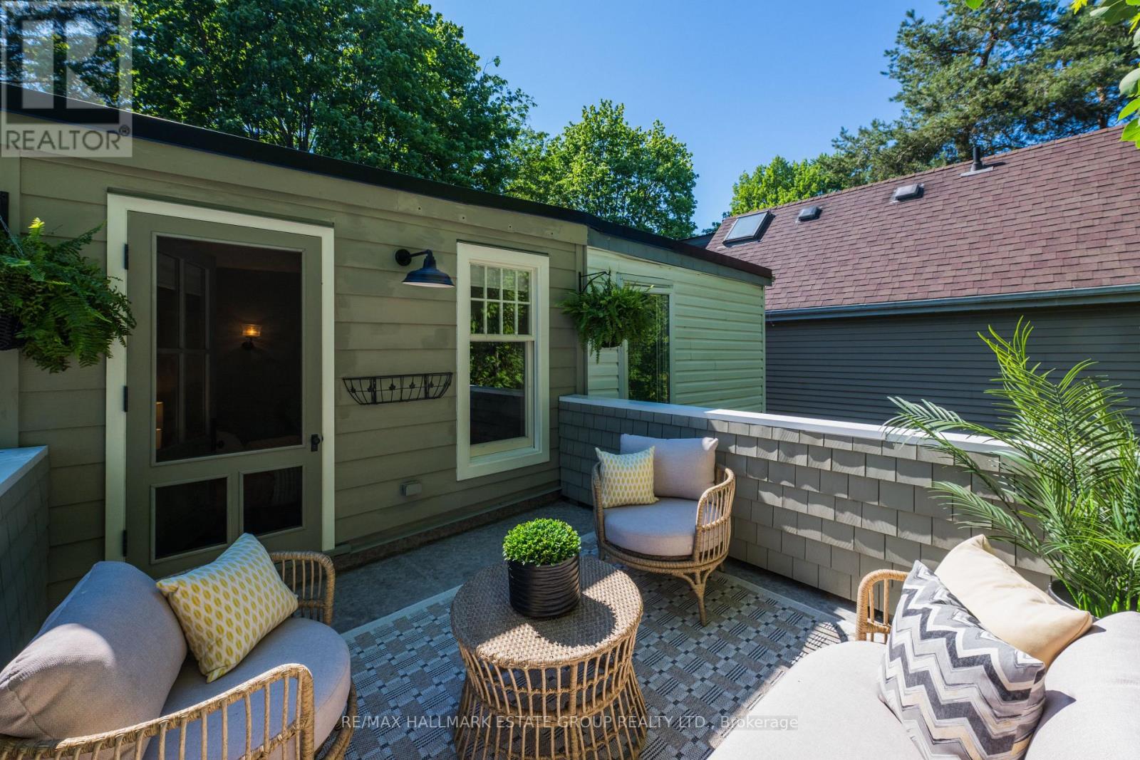 23 Brooklyn Avenue, Toronto, Ontario M4M 2X4 - Photo 30 - E13537170