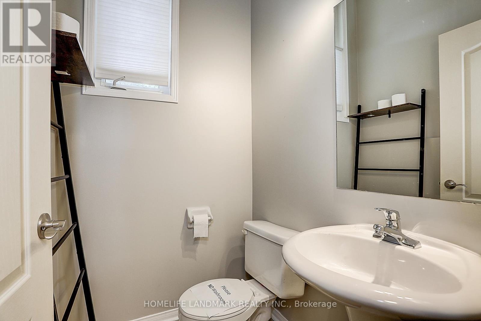 4 Sinden Drive, Whitby, Ontario  L1M 2B8 - Photo 15 - E13536002