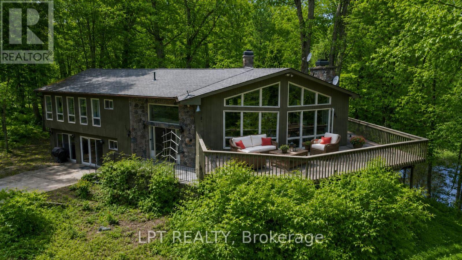 50 Concession Rd 2 W, Tiny, Ontario  L0L 2T0 - Photo 2 - S13076862