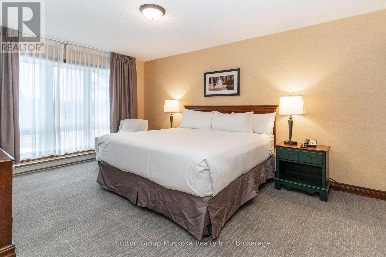 31-101 The Greens Drive, Huntsville, Ontario  P1H 2E8 - Photo 10 - X12982486