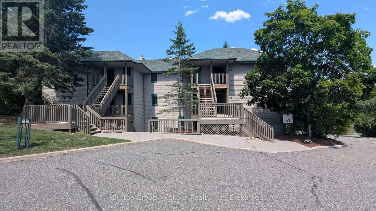31-101 The Greens Drive, Huntsville, Ontario  P1H 2E8 - Photo 2 - X12982486