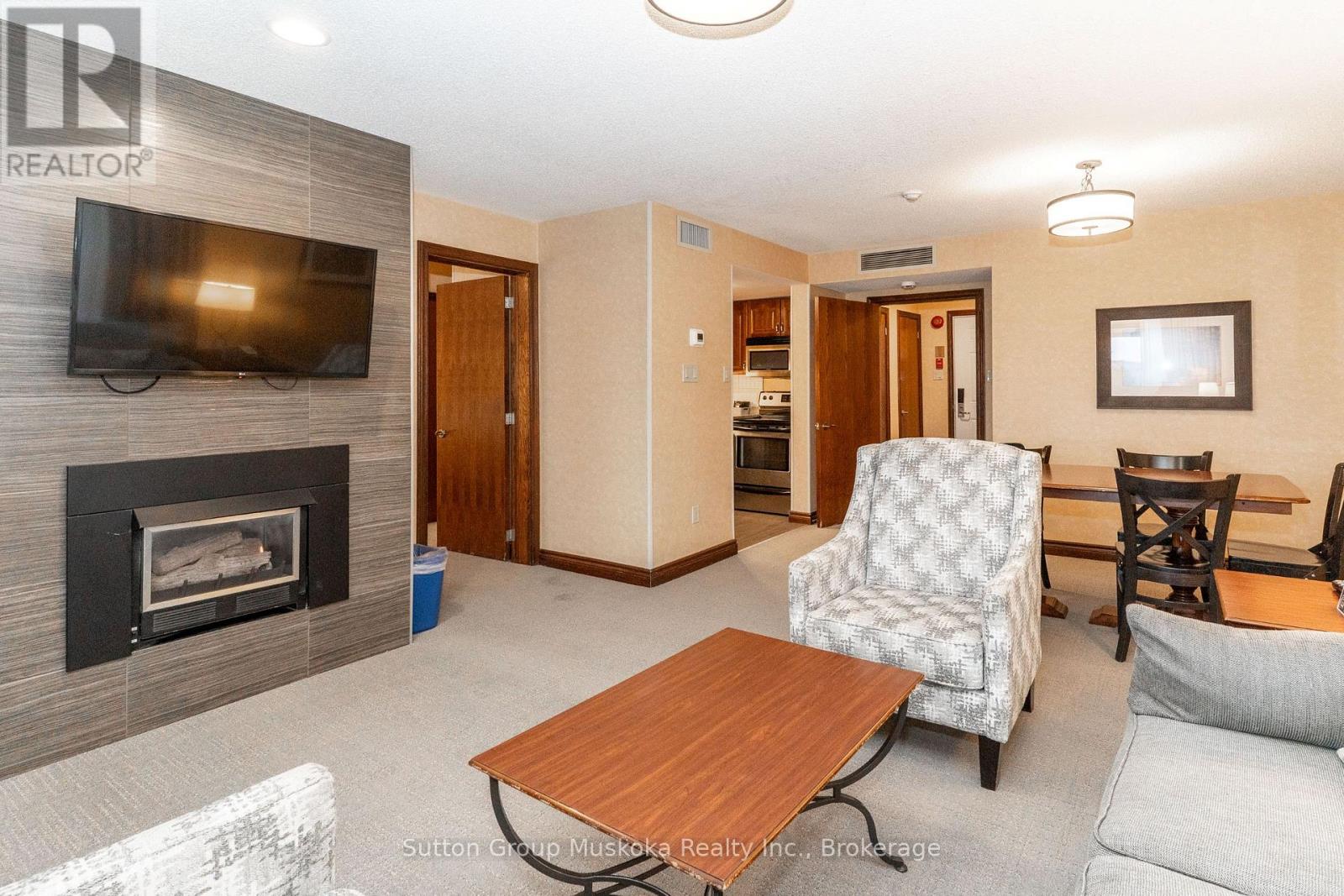 31-101 The Greens Drive, Huntsville, Ontario  P1H 2E8 - Photo 6 - X12982486