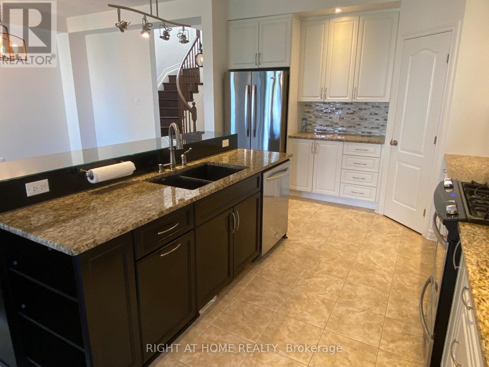 1201 Alson Mills Way, Ottawa, Ontario  K2M 0C8 - Photo 14 - X13537206