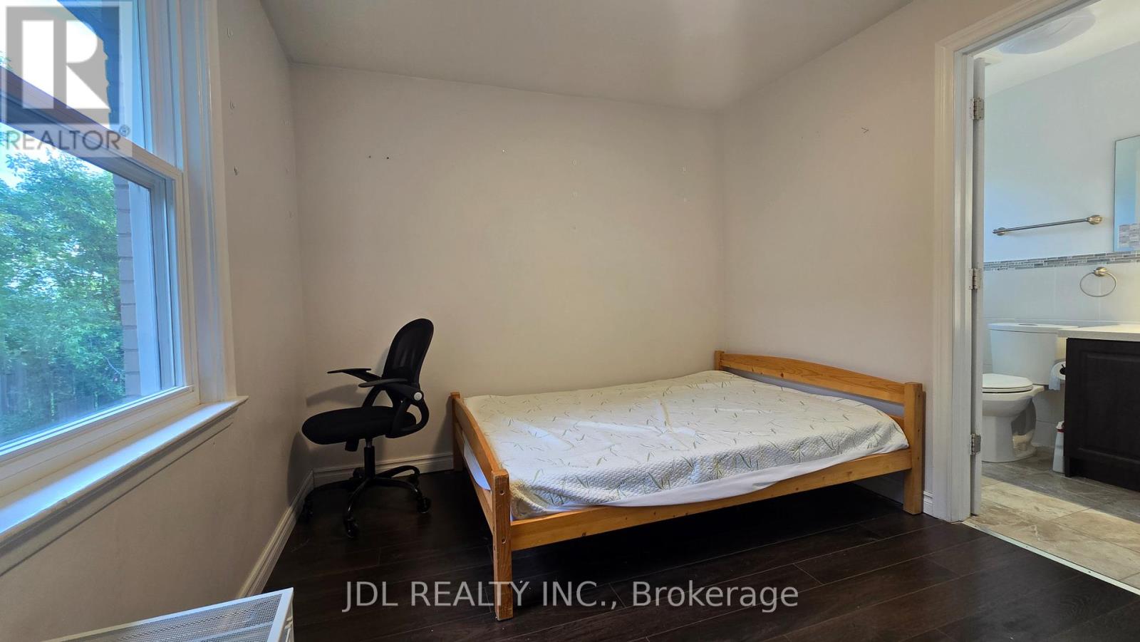 Room Mb - 68 Meadowview Avenue, Markham, Ontario L3T 1K7 - Photo 2 - N13537300