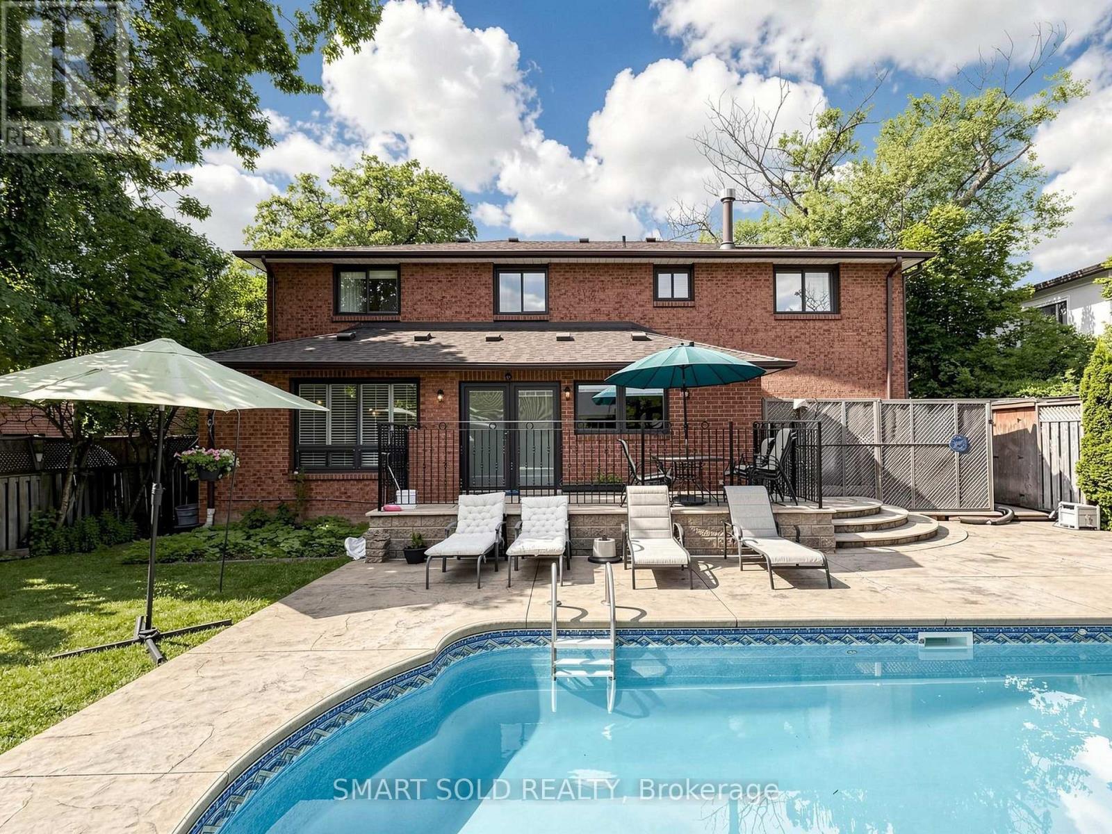 83 Fisherville Road, Toronto, Ontario  M2R 3C1 - Photo 39 - C13536018