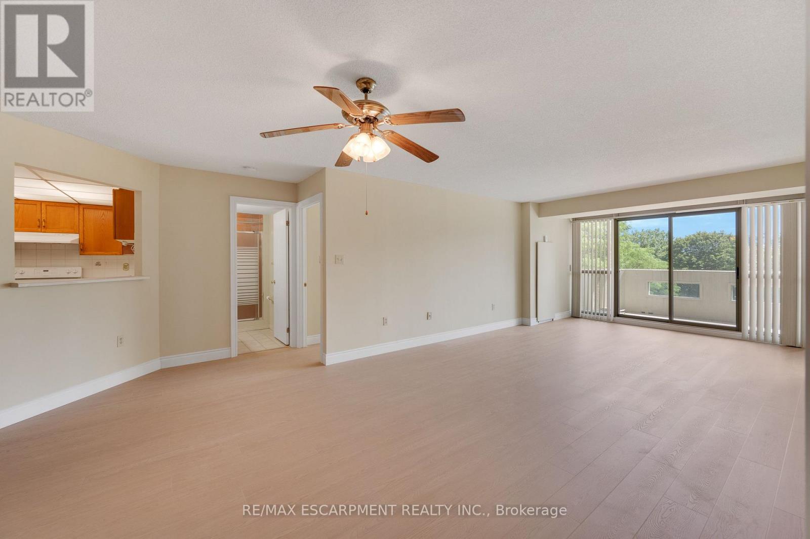 302 - 5070 Pinedale Avenue, Burlington, Ontario  L7L 5V6 - Photo 7 - W13151084