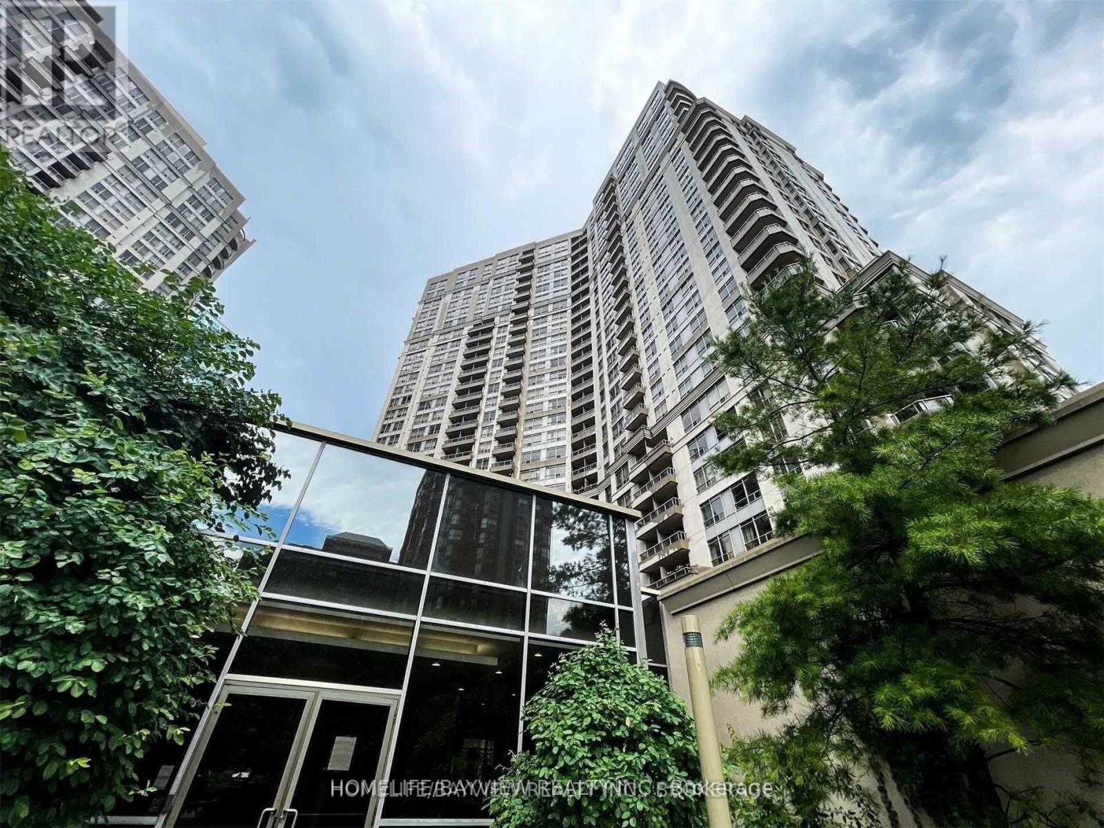 2204 - 3880 DUKE OF YORK BOULEVARD, Mississauga (City Centre)