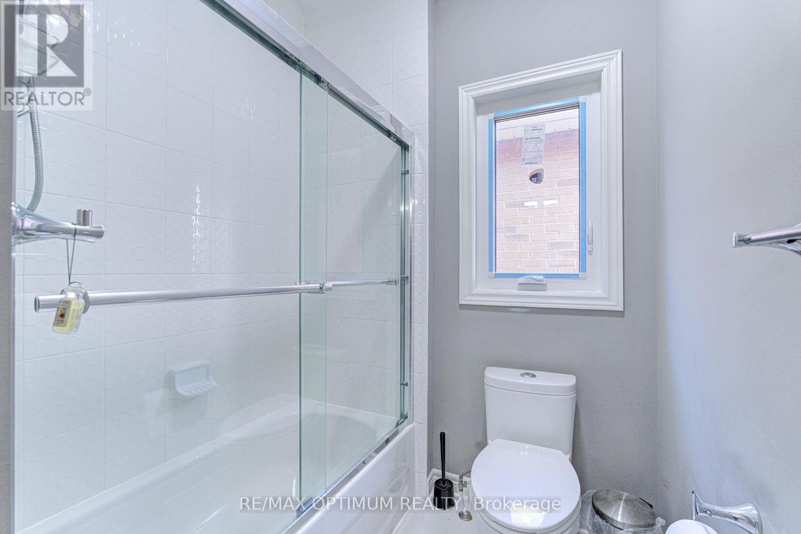 14 Waterwide Crescent, Brampton, Ontario  L6T 3C3 - Photo 26 - W13537128