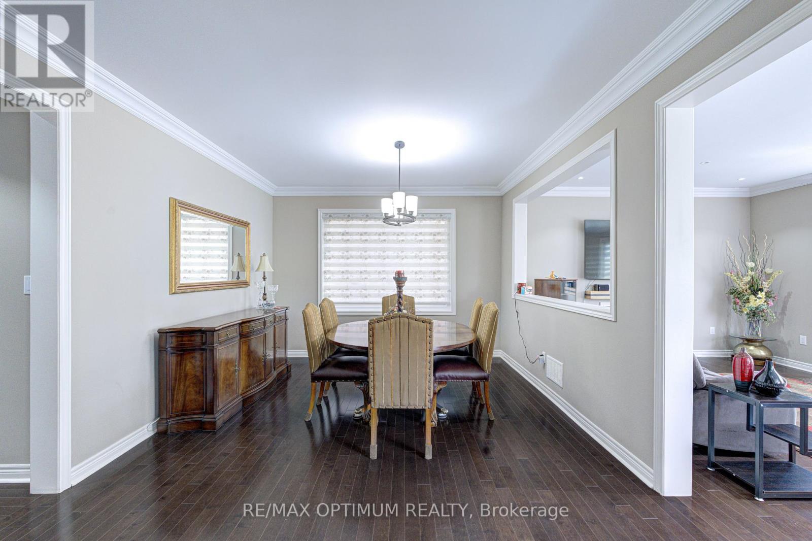 14 Waterwide Crescent, Brampton, Ontario  L6T 3C3 - Photo 9 - W13537128
