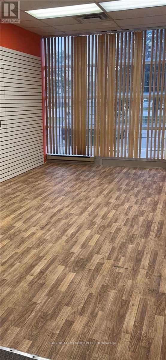 3b(120) - 1550 South Gateway Road, Mississauga, Ontario  L4W 5G6 - Photo 2 - W13537186