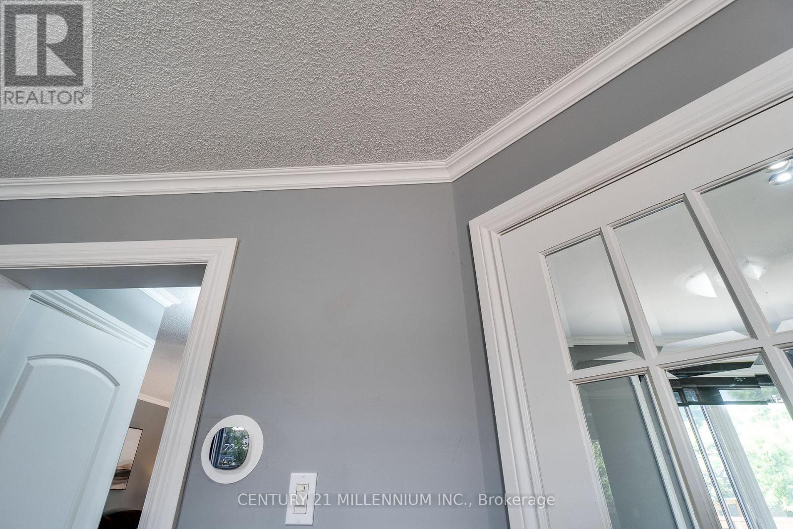 7227 Windrush Court, Mississauga, Ontario  L5N 6K1 - Photo 15 - W13537258