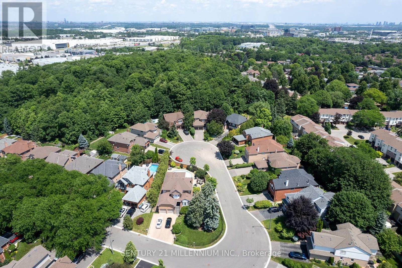 7227 Windrush Court, Mississauga, Ontario  L5N 6K1 - Photo 48 - W13537258