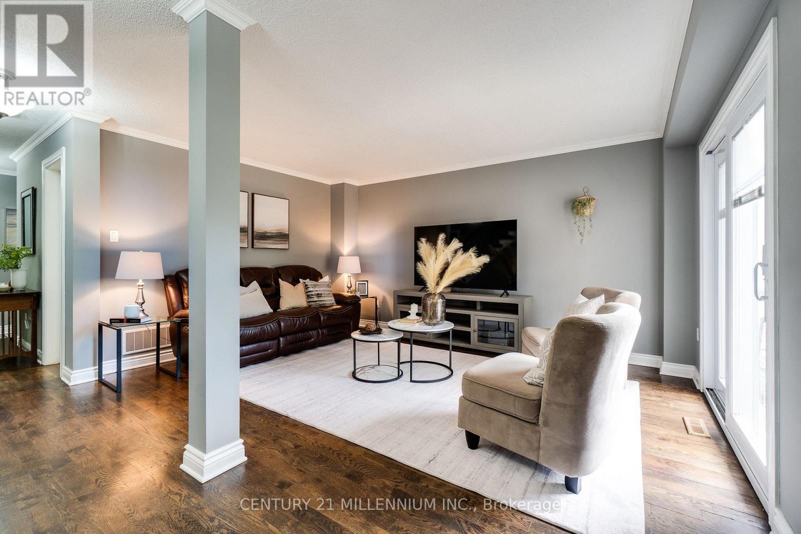 7227 Windrush Court, Mississauga, Ontario  L5N 6K1 - Photo 9 - W13537258