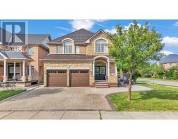 2 JANETVILLE STREET, Brampton, Ontario