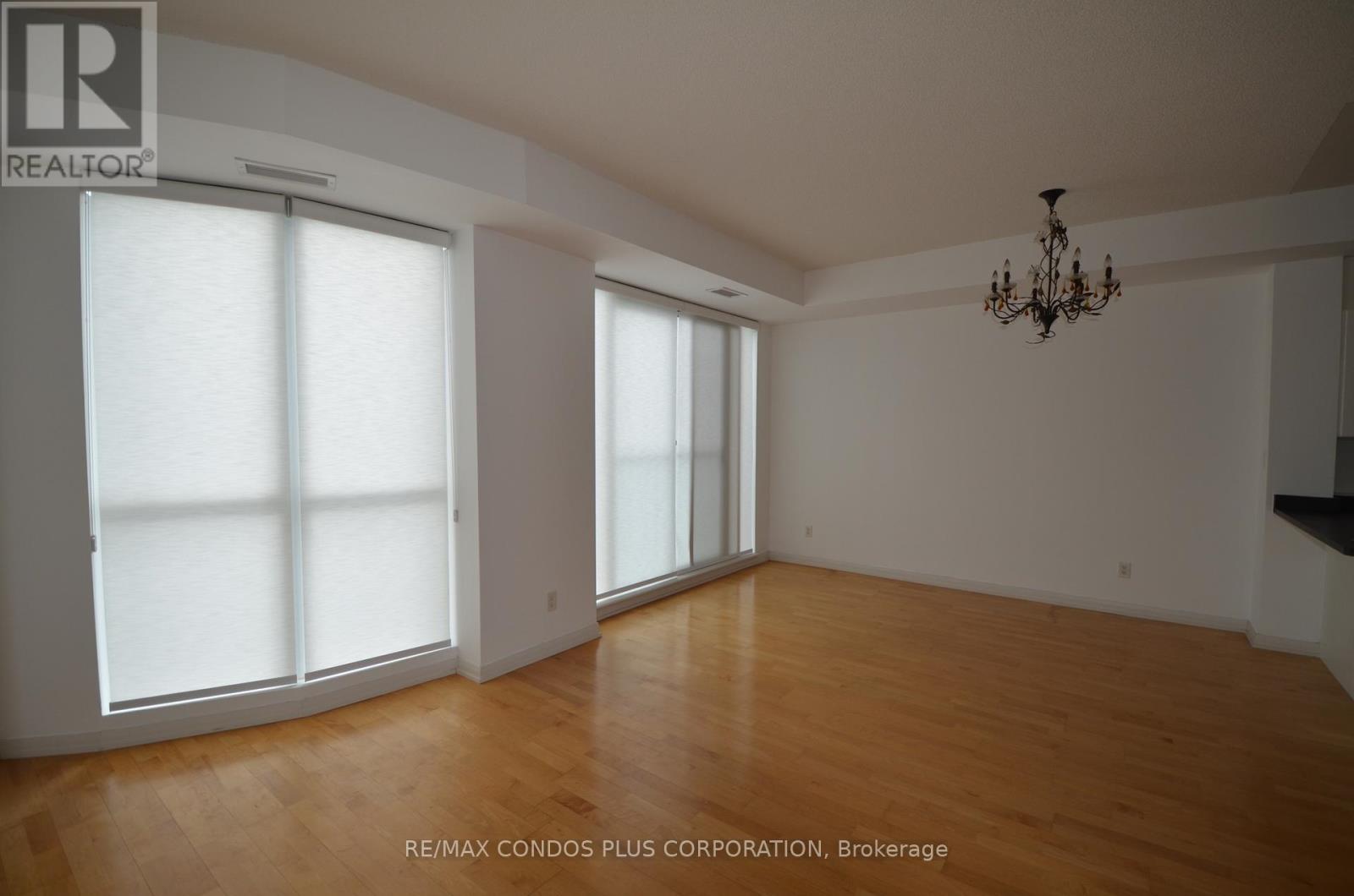 801 - 18 Beverley Street, Toronto, Ontario M5T 3L2 - Photo 25 - C13524304