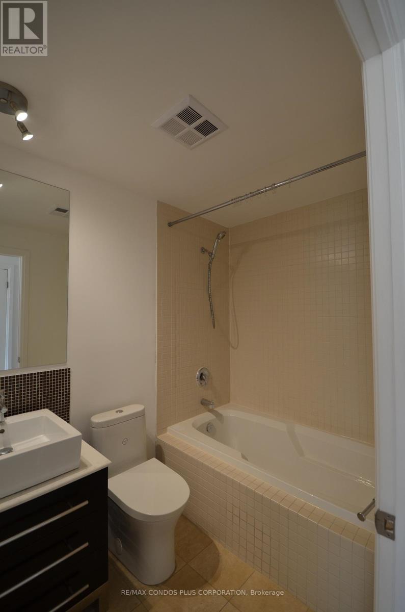 801 - 18 Beverley Street, Toronto, Ontario M5T 3L2 - Photo 38 - C13524304