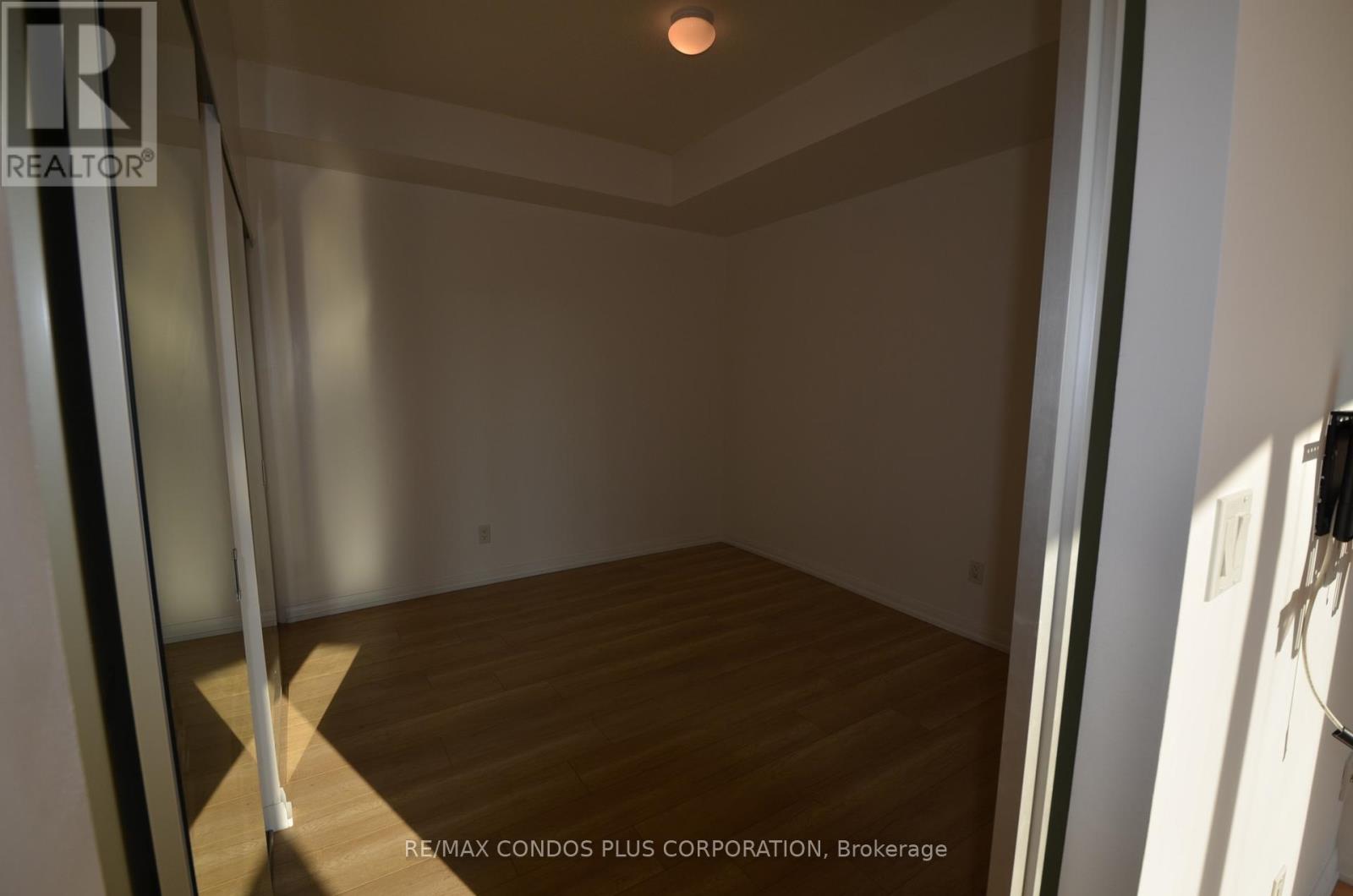 801 - 18 Beverley Street, Toronto, Ontario M5T 3L2 - Photo 29 - C13524304
