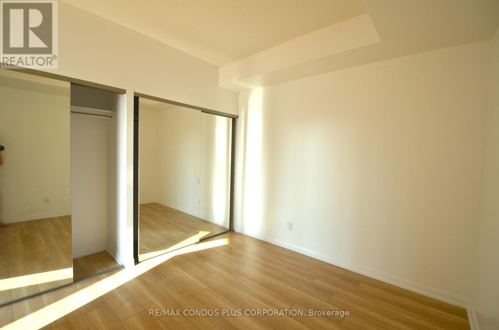 801 - 18 Beverley Street, Toronto, Ontario M5T 3L2 - Photo 40 - C13524304