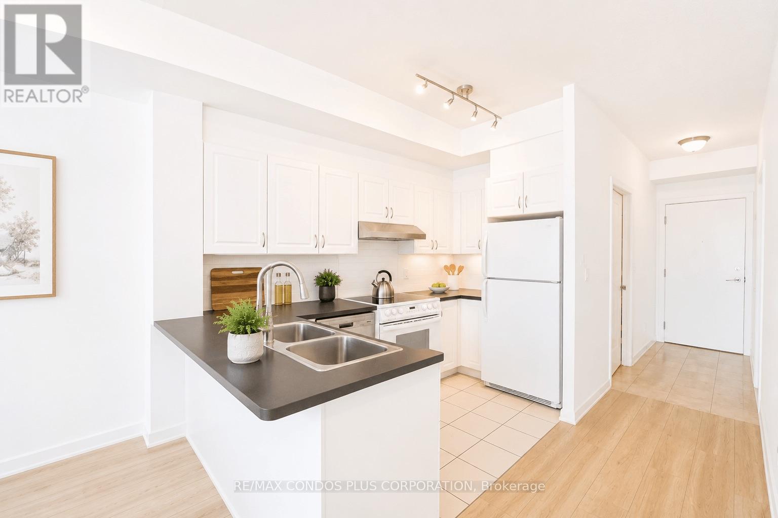 801 - 18 Beverley Street, Toronto, Ontario M5T 3L2 - Photo 7 - C13524304