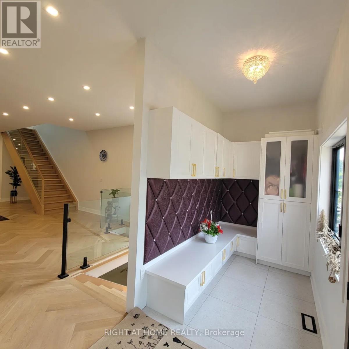 215 Bayview Avenue, Georgina, Ontario  L4P 2T3 - Photo 31 - N13530392