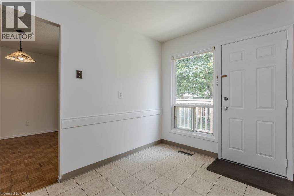 2915 Saint Malo Circle, Mississauga, Ontario  L5N 1S8 - Photo 12 - 40846171