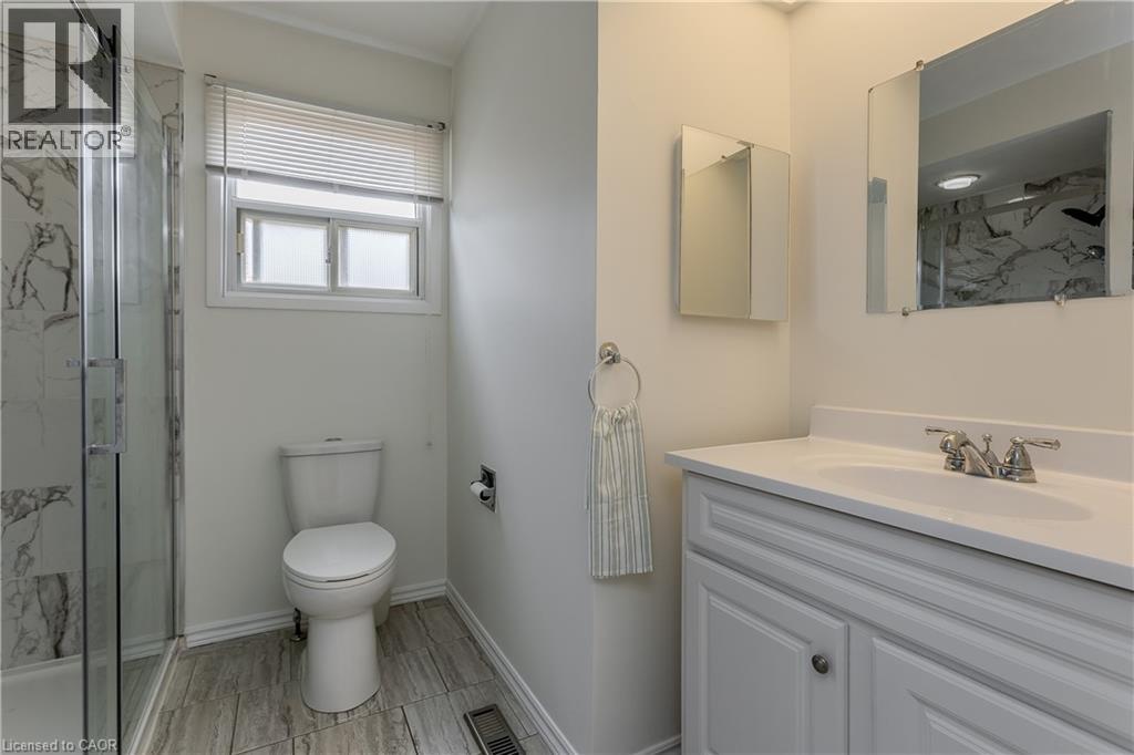 2915 Saint Malo Circle, Mississauga, Ontario  L5N 1S8 - Photo 17 - 40846171