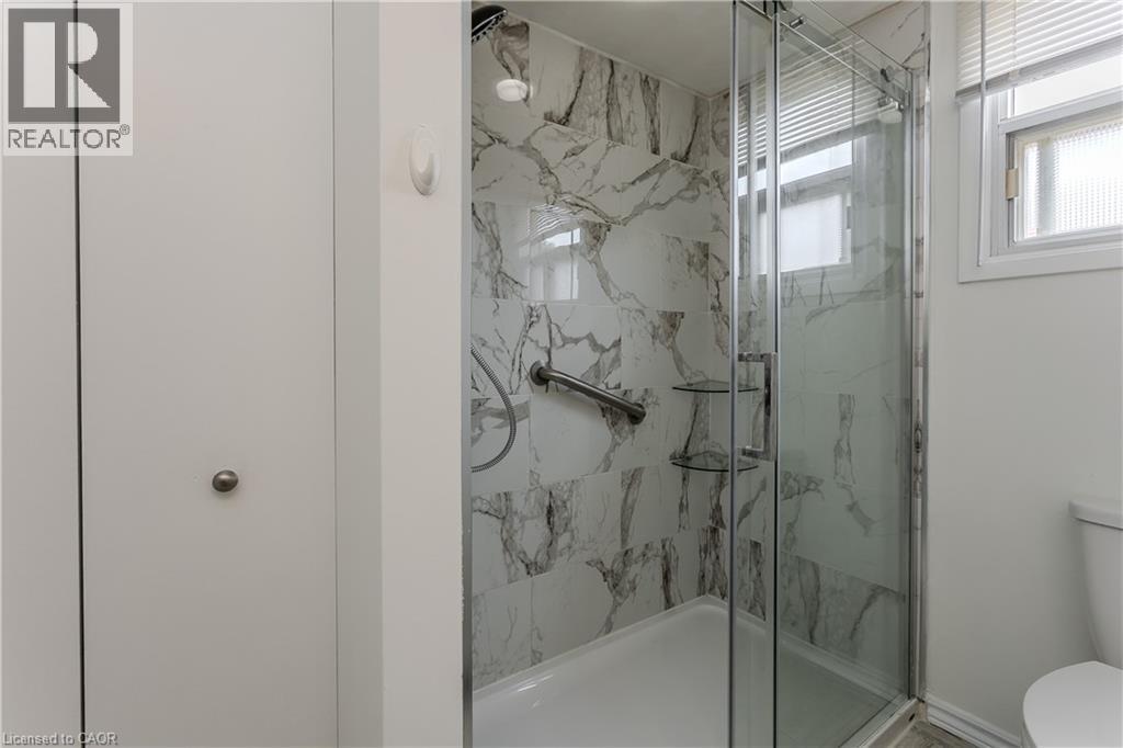 2915 Saint Malo Circle, Mississauga, Ontario  L5N 1S8 - Photo 18 - 40846171