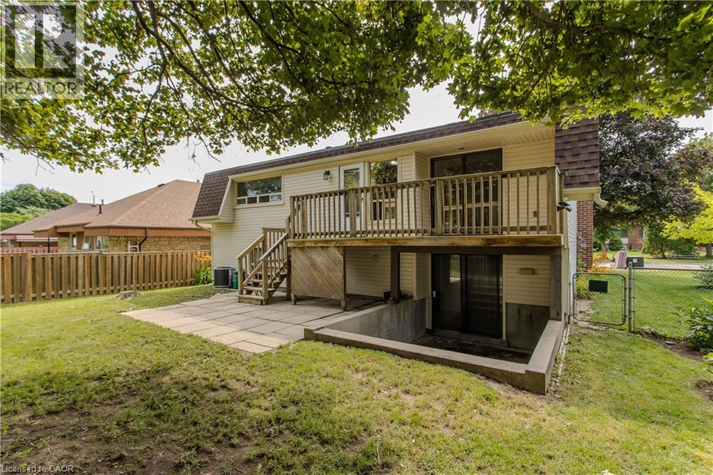 2915 Saint Malo Circle, Mississauga, Ontario  L5N 1S8 - Photo 3 - 40846171