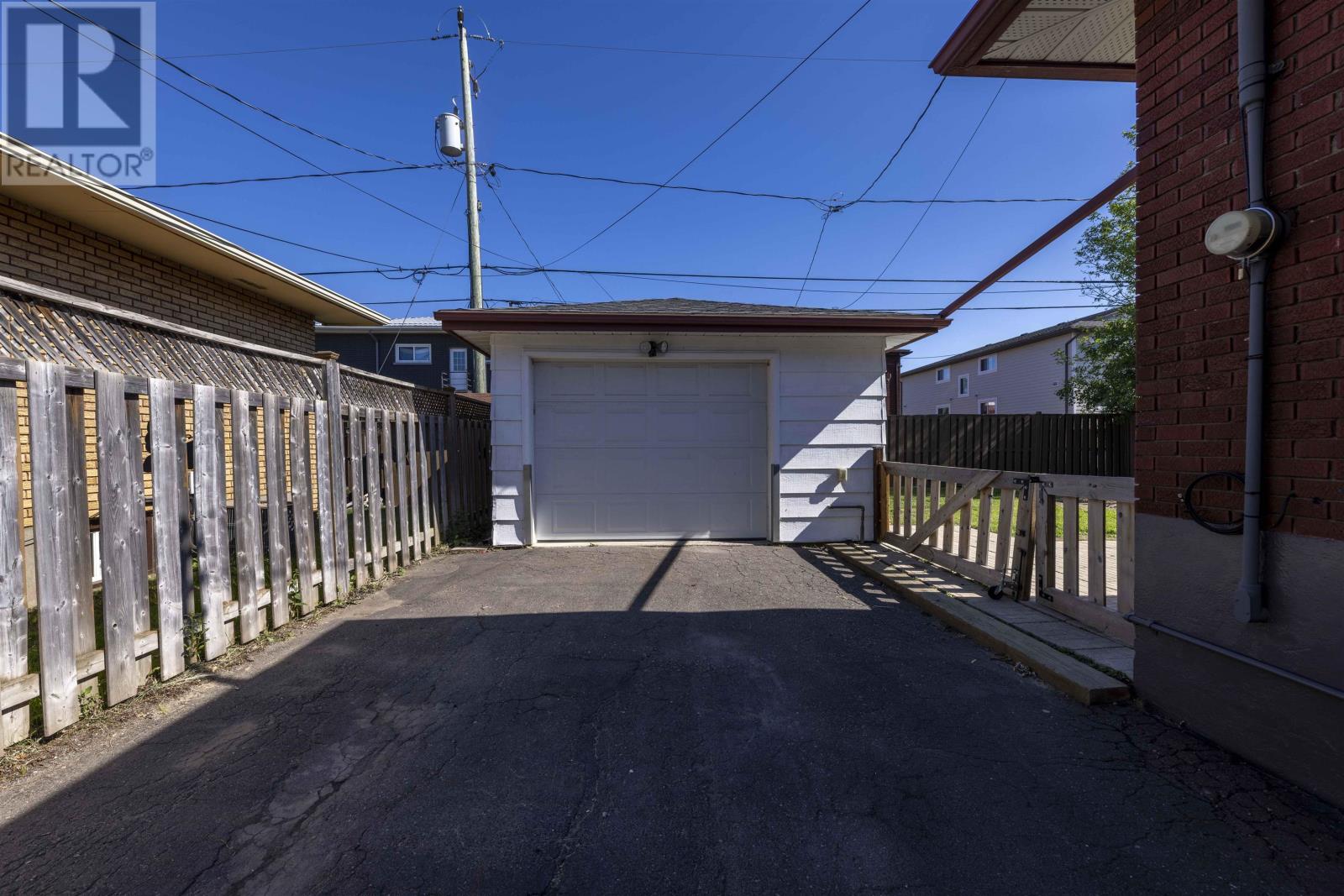 2625 Rankin St, Thunder Bay, Ontario  P7E 6A3 - Photo 2 - TB2601850