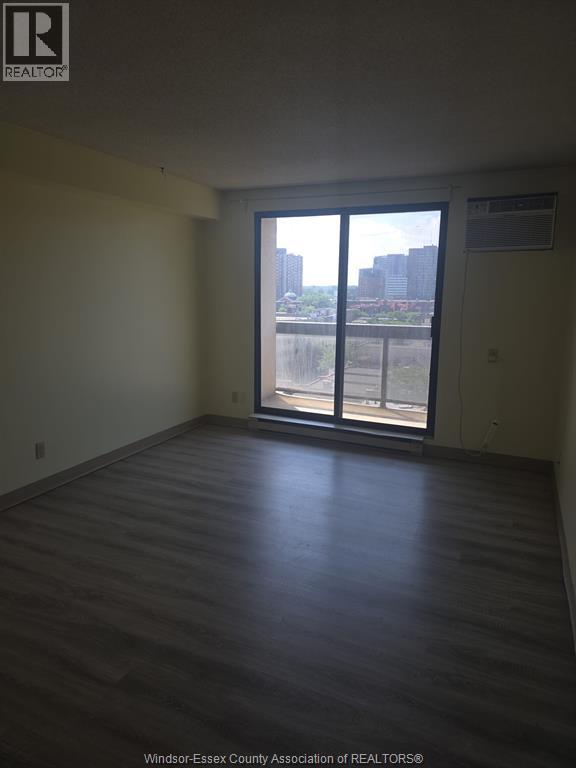 150 Park Street West Unit# 811, Windsor, Ontario  N9A 4M6 - Photo 2 - 26015034