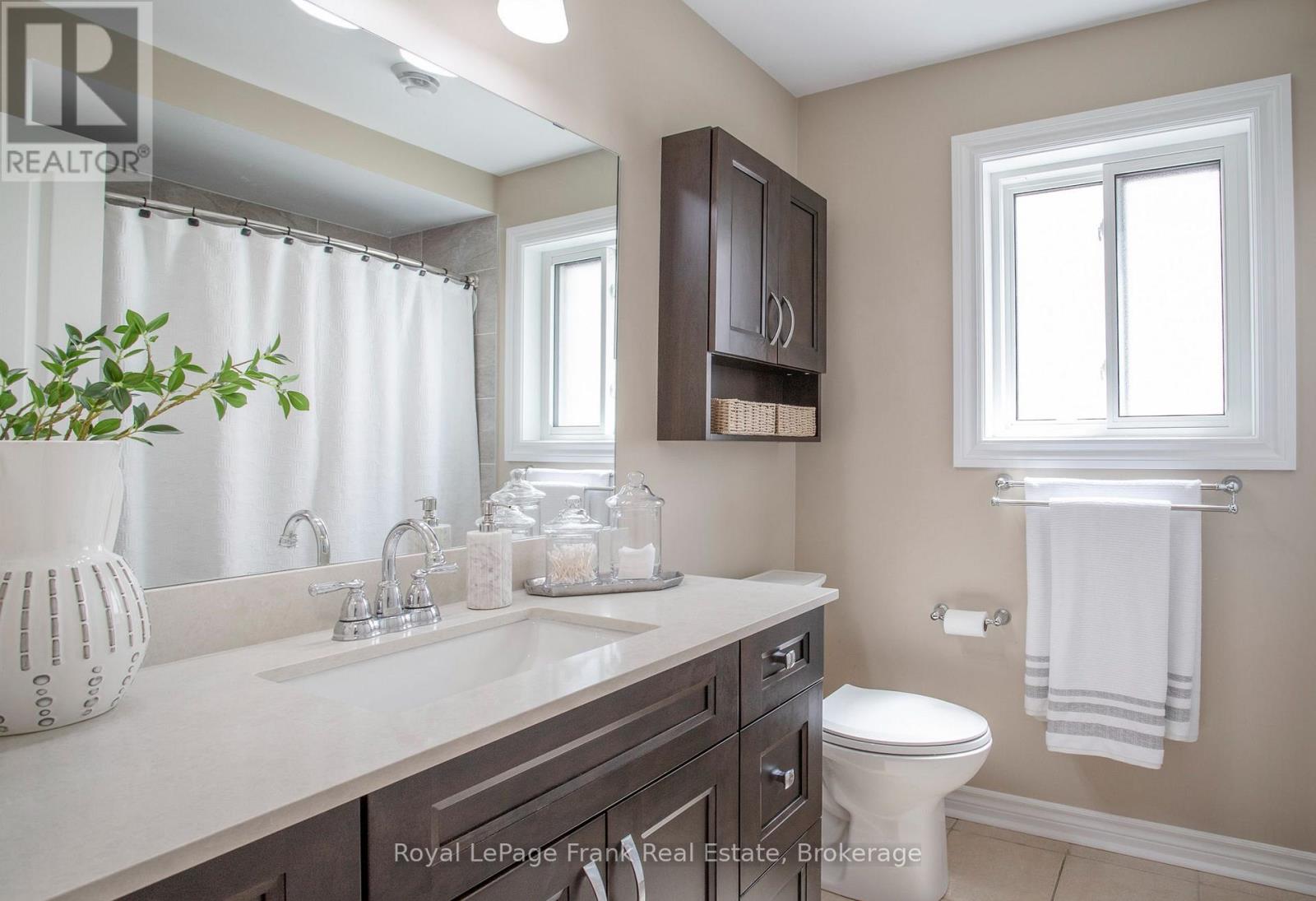 78 Vanguard Drive, Whitby, Ontario  L1M 2N9 - Photo 29 - E13537318