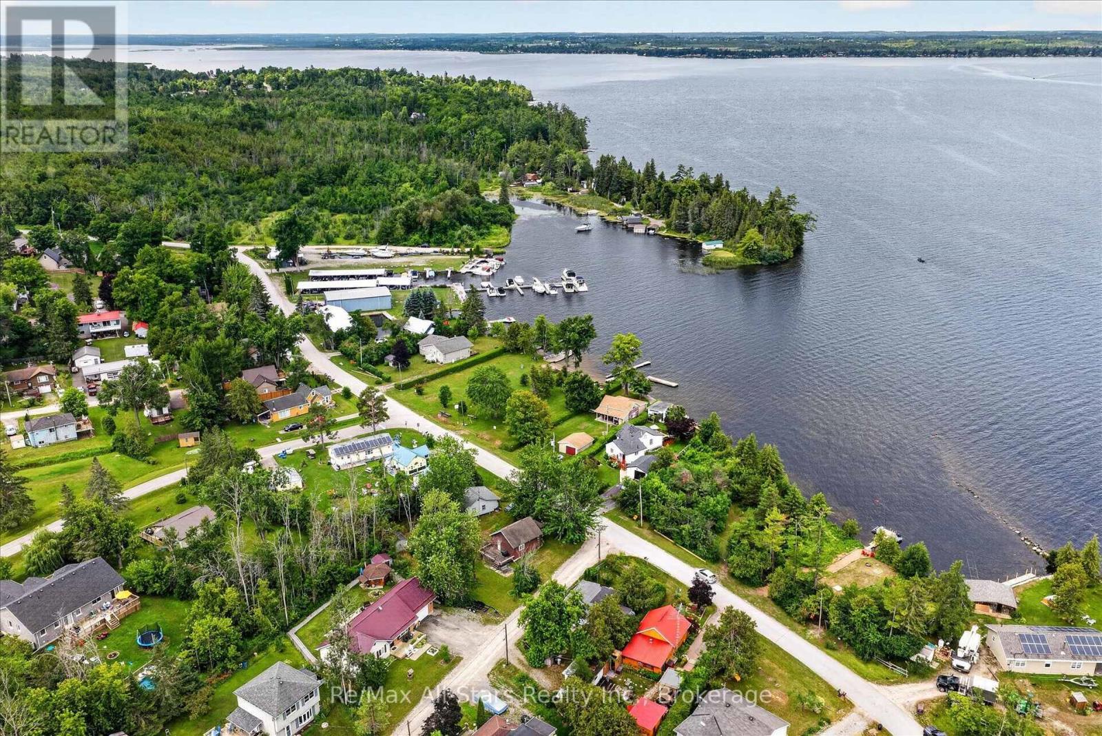 3 Leaf Street, Kawartha Lakes, Ontario  K0M 1L0 - Photo 2 - X13537580