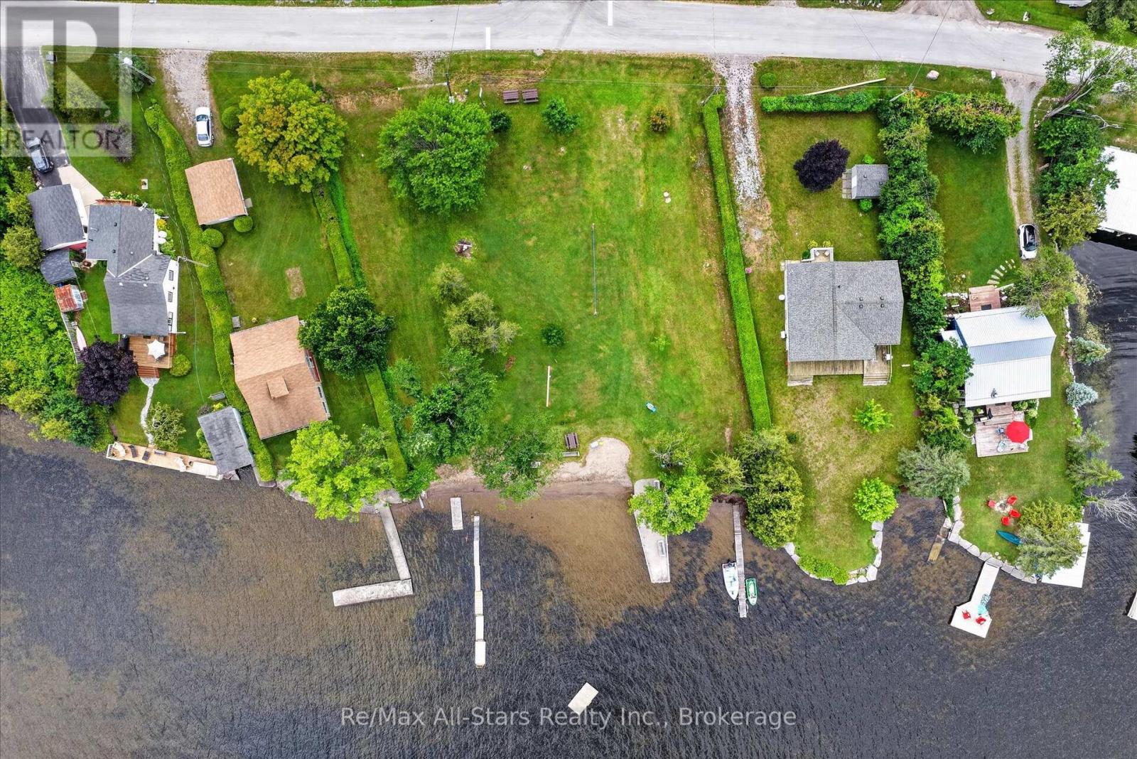 3 Leaf Street, Kawartha Lakes, Ontario  K0M 1L0 - Photo 3 - X13537580