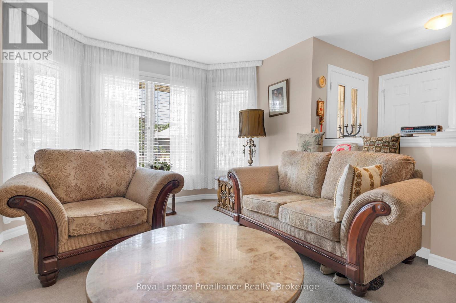 73 Finch Drive, Belleville, Ontario  K8P 5L4 - Photo 12 - X13537664