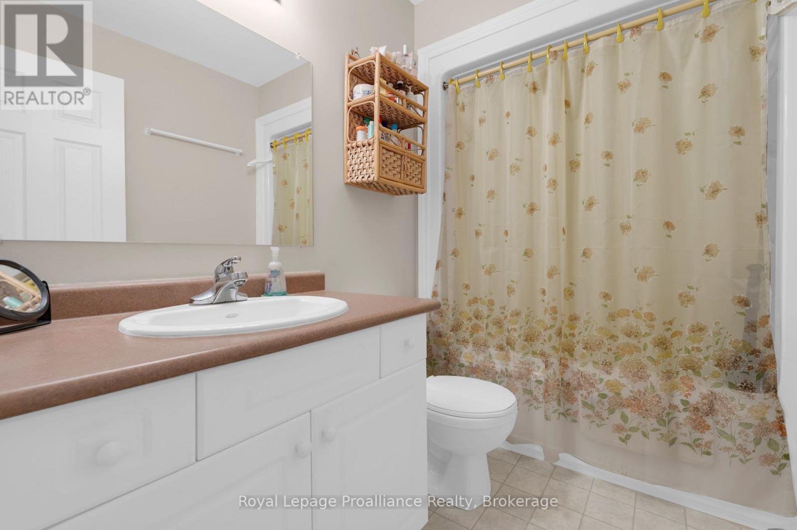 73 Finch Drive, Belleville, Ontario  K8P 5L4 - Photo 14 - X13537664