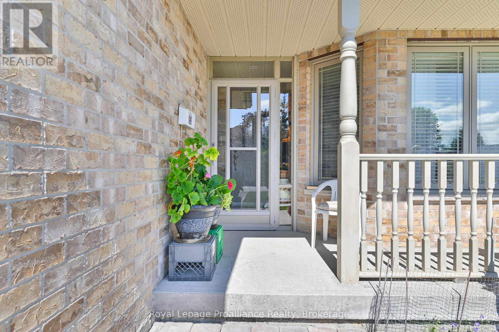 73 Finch Drive, Belleville, Ontario  K8P 5L4 - Photo 7 - X13537664