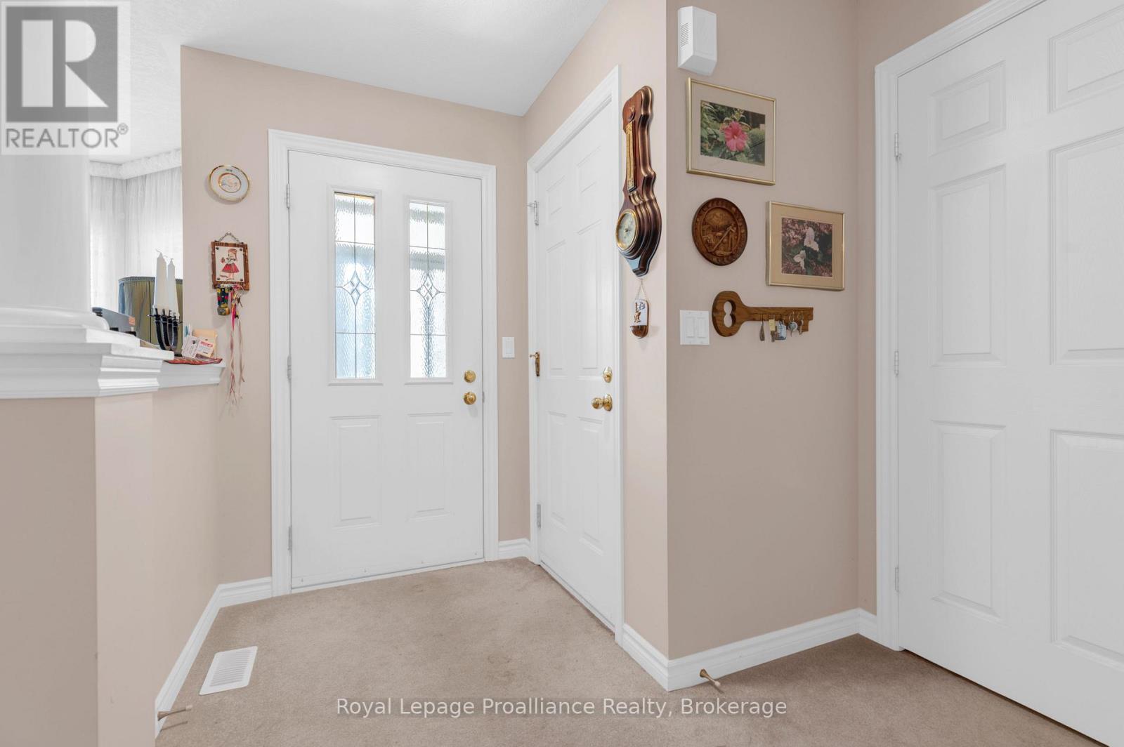 73 Finch Drive, Belleville, Ontario  K8P 5L4 - Photo 8 - X13537664