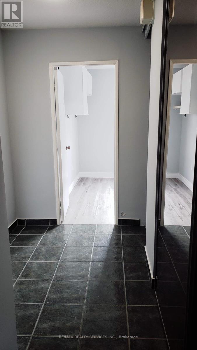 711 - 177 Linus Road, Toronto, Ontario  M2J 4S5 - Photo 10 - C13537444