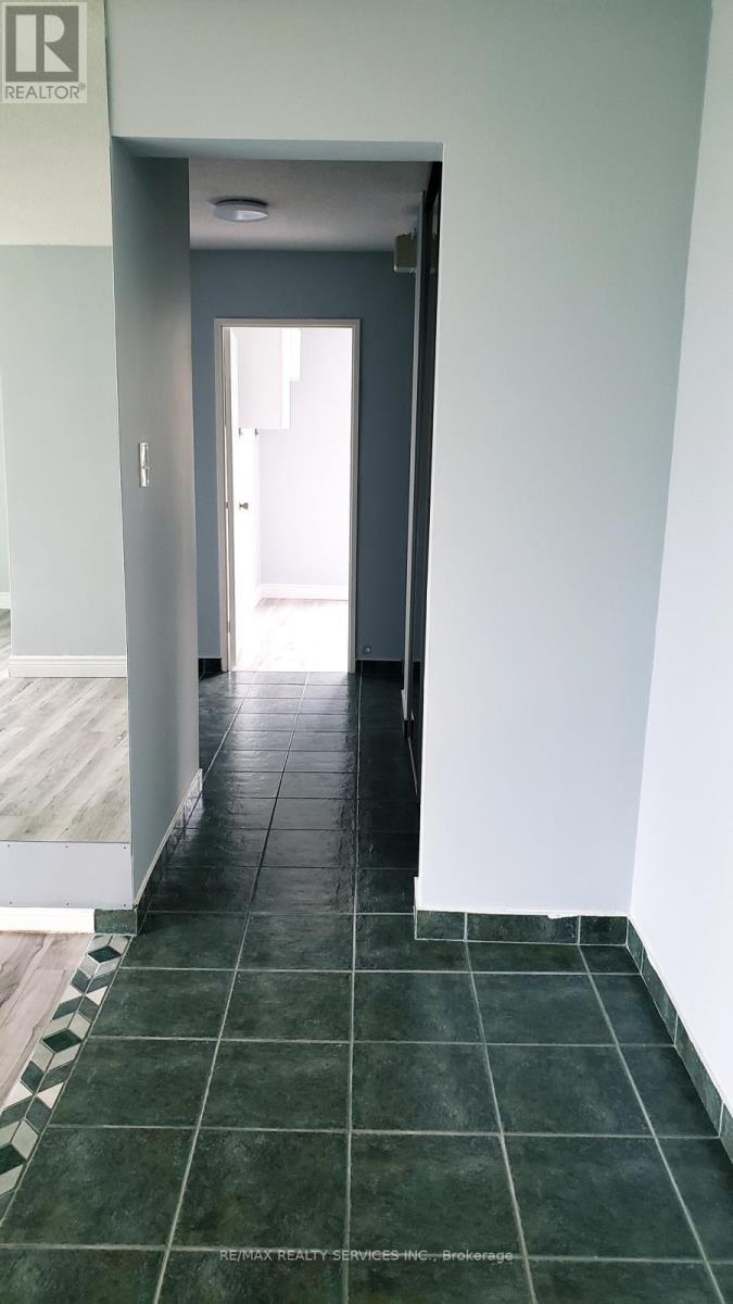 711 - 177 Linus Road, Toronto, Ontario  M2J 4S5 - Photo 14 - C13537444
