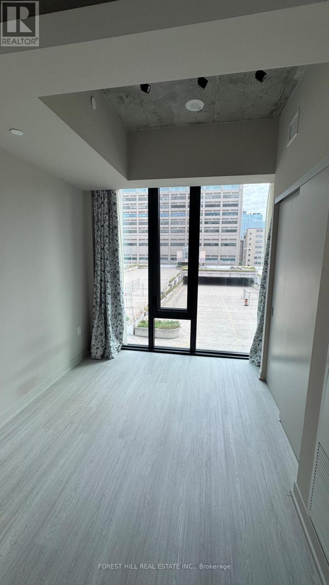 710 - 195 Mccaul Street, Toronto, Ontario  M5T 0E5 - Photo 2 - C13537504