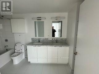 3209 - 238 Simcoe Street, Toronto, Ontario  M5T 0E2 - Photo 6 - C13537528