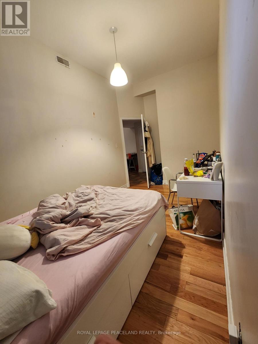 1c - 34 Ross Street, Toronto, Ontario  M5T 1Z9 - Photo 7 - C13537558